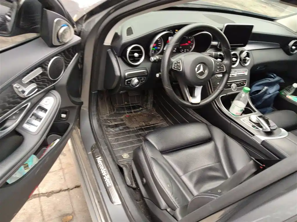 Mercedes-Benz C-Class 2018 — фото 12