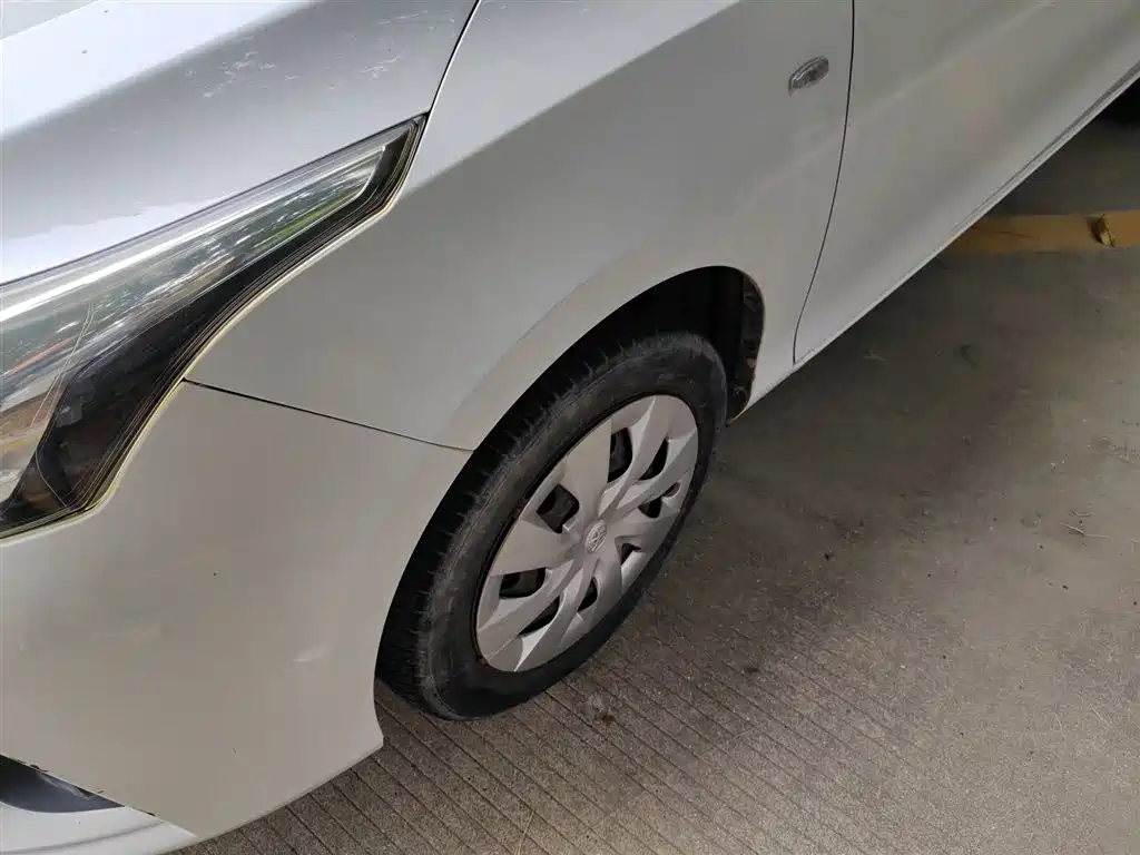 Toyota Yaris L 2020 — фото 25