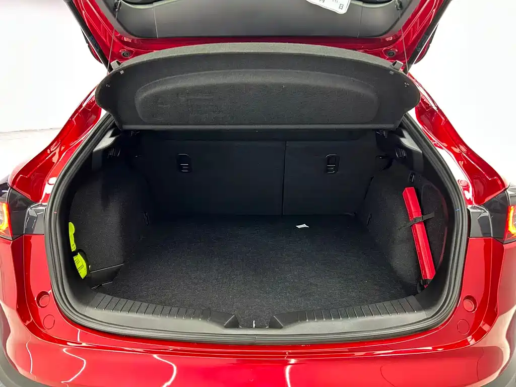 Mazda CX-4 2023 — фото 19