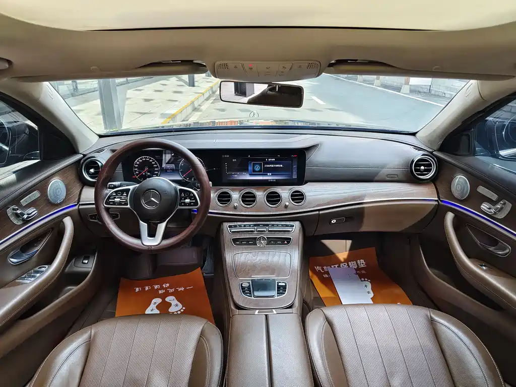 Mercedes-Benz E-Class 2019 — фото 8