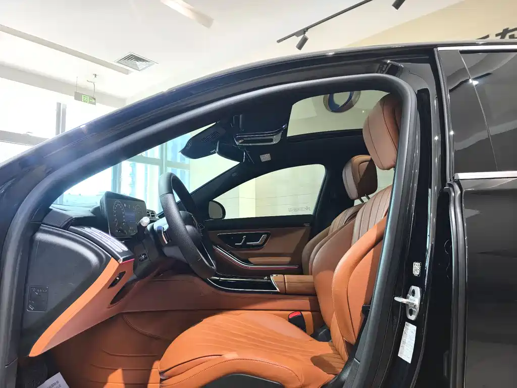 Mercedes-Benz S-Class 2023 — фото 4