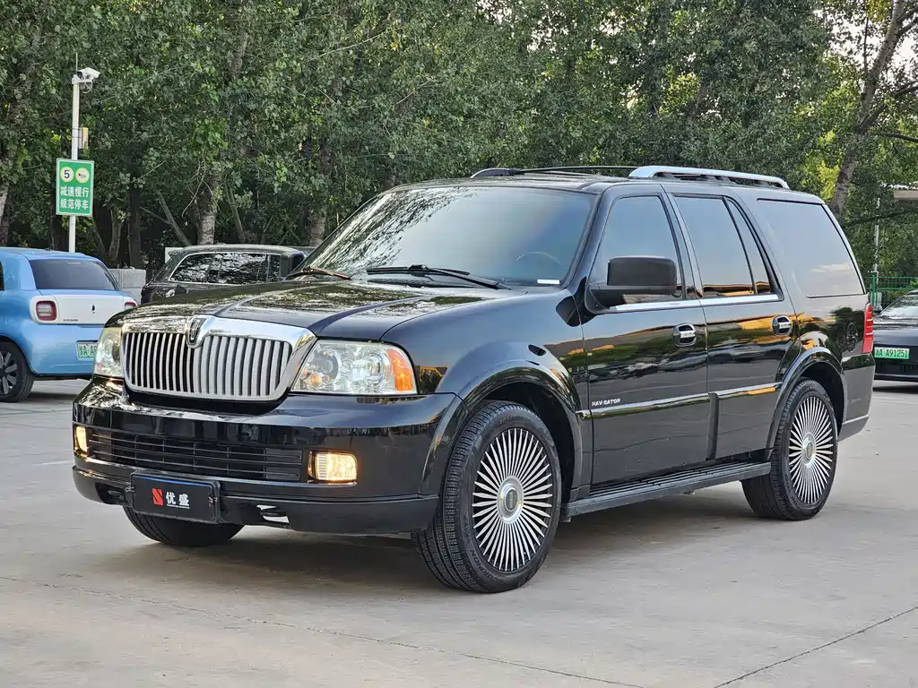 Lincoln Navigator 2007 — фото 1