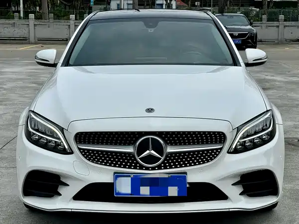 Mercedes-Benz C-Class 2020