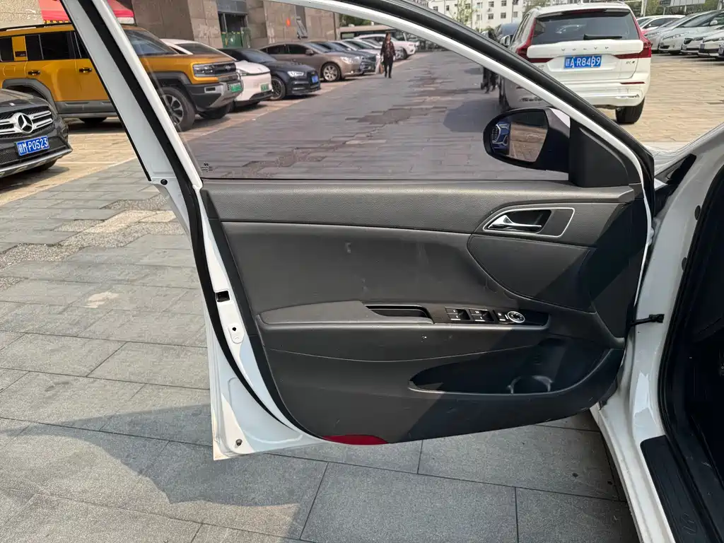 Hyundai Mistra 2019 — фото 8