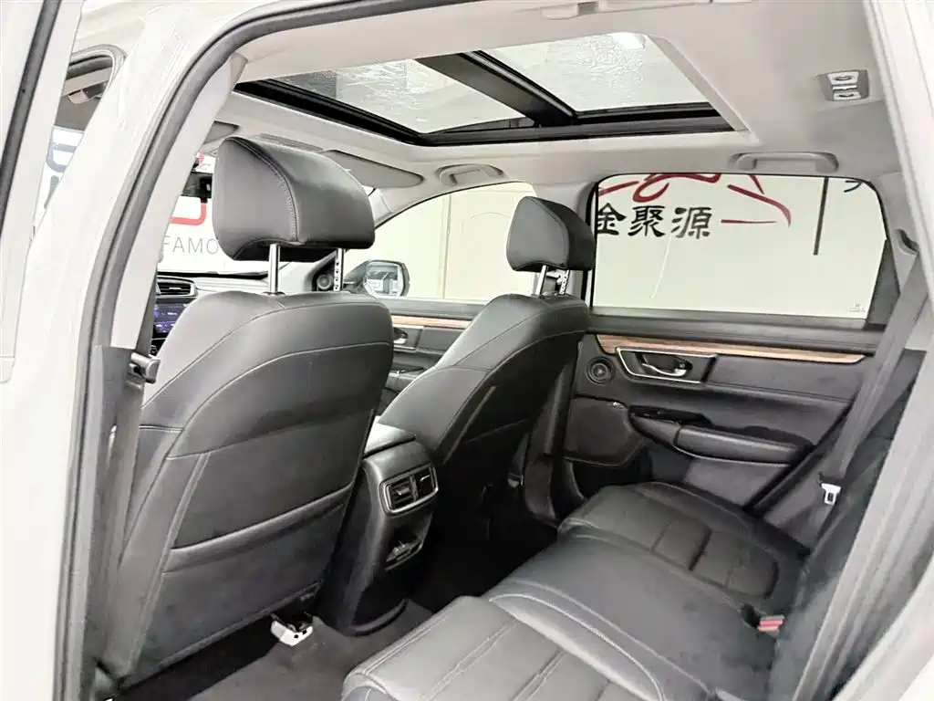 Honda CR-V 2019 — фото 11