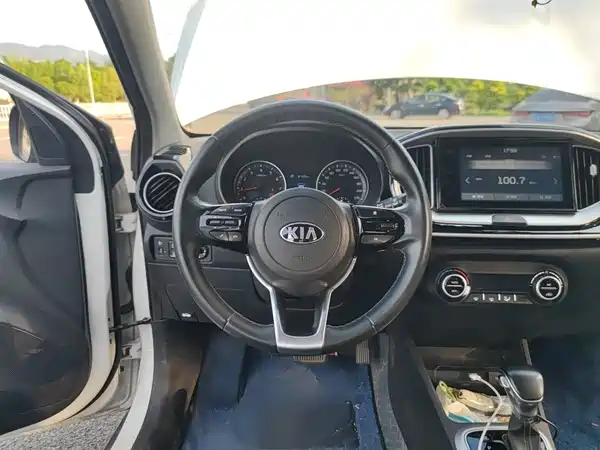 Kia KX1 2019