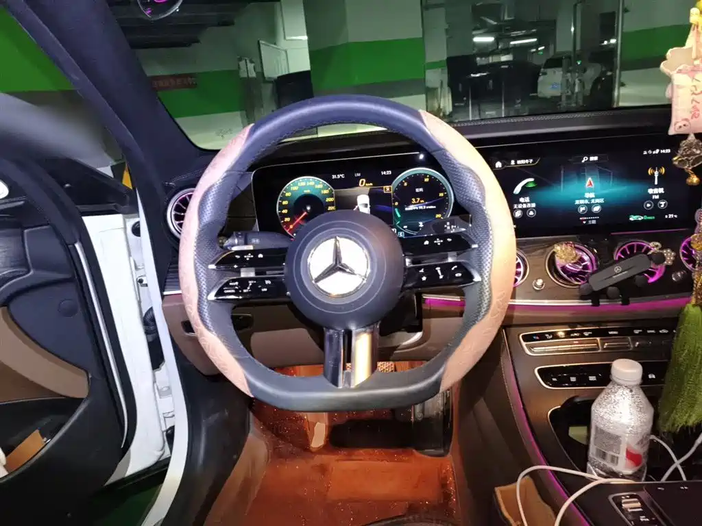 Mercedes-Benz E-Class 2022 — фото 11