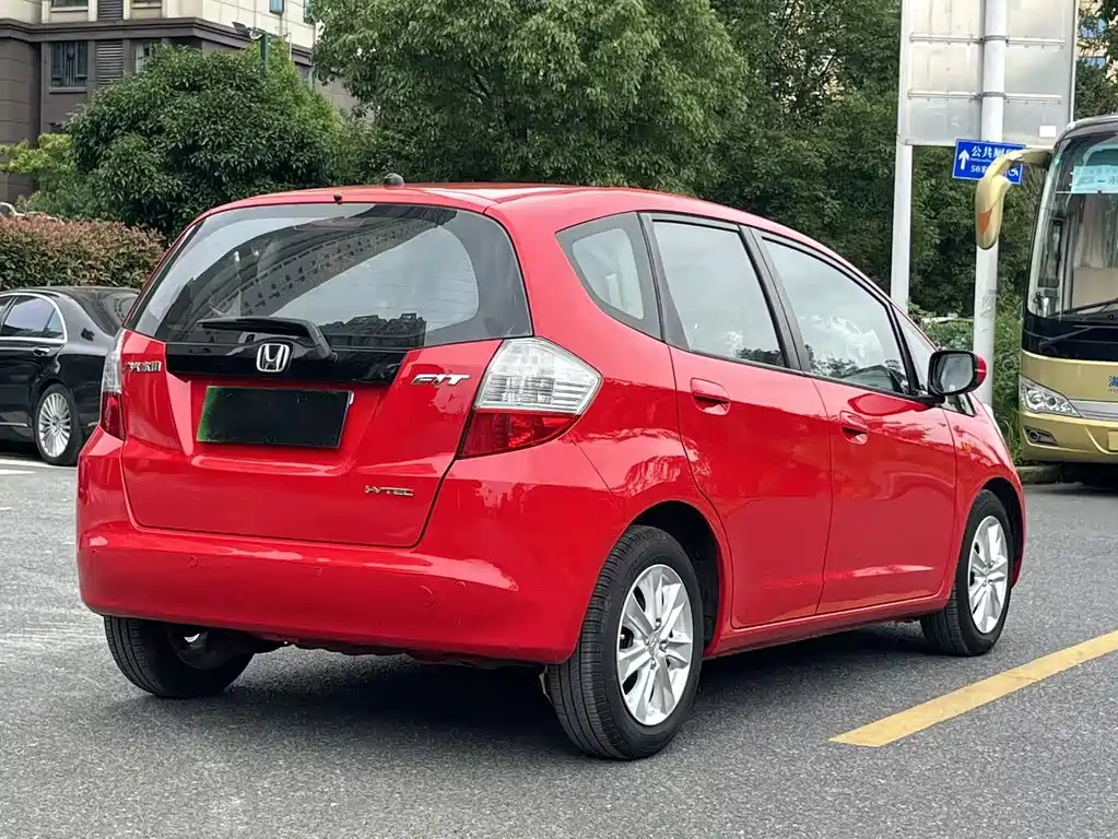 Honda Fit 2010 — фото 6