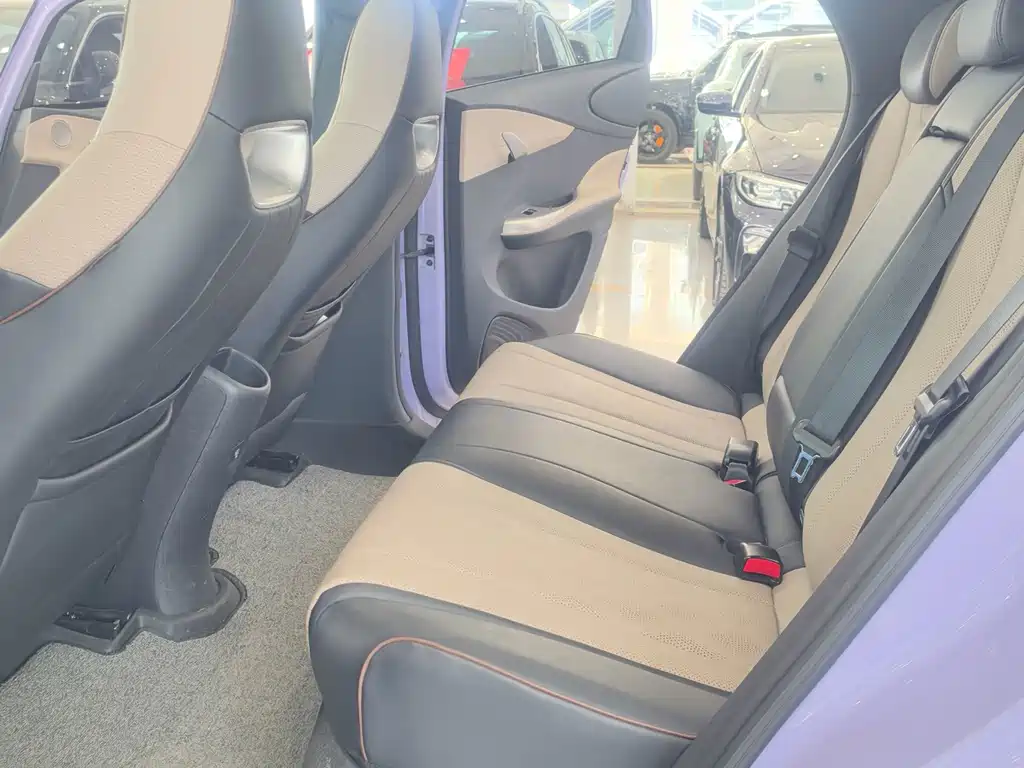 BYD Dolphin 2023 — фото 11