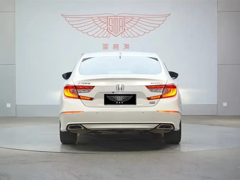 Honda Accord 2020 — фото 6