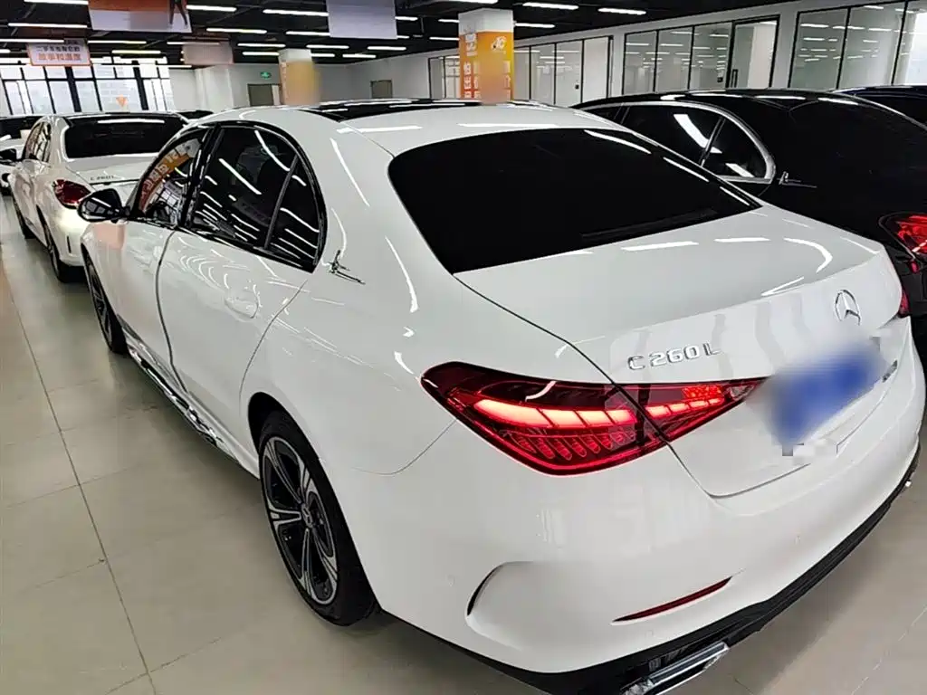 Mercedes-Benz C-Class 2022 — фото 5