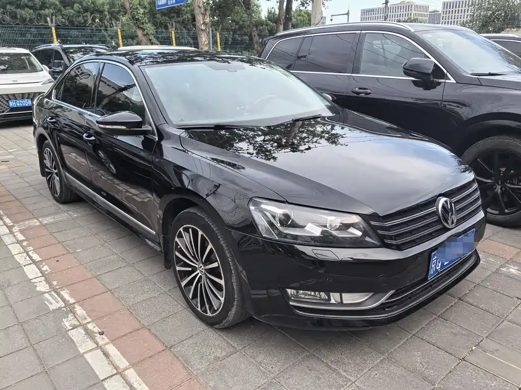 Volkswagen Passat 2015 — фото 3