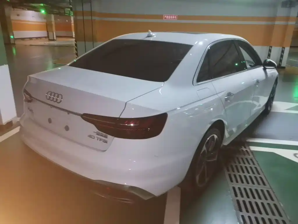 Audi A4L 2024