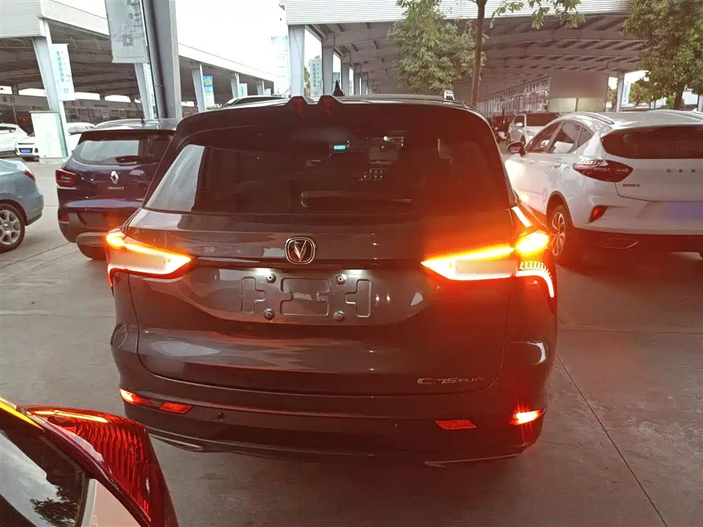 Changan CS75 PLUS 2020 — фото 6