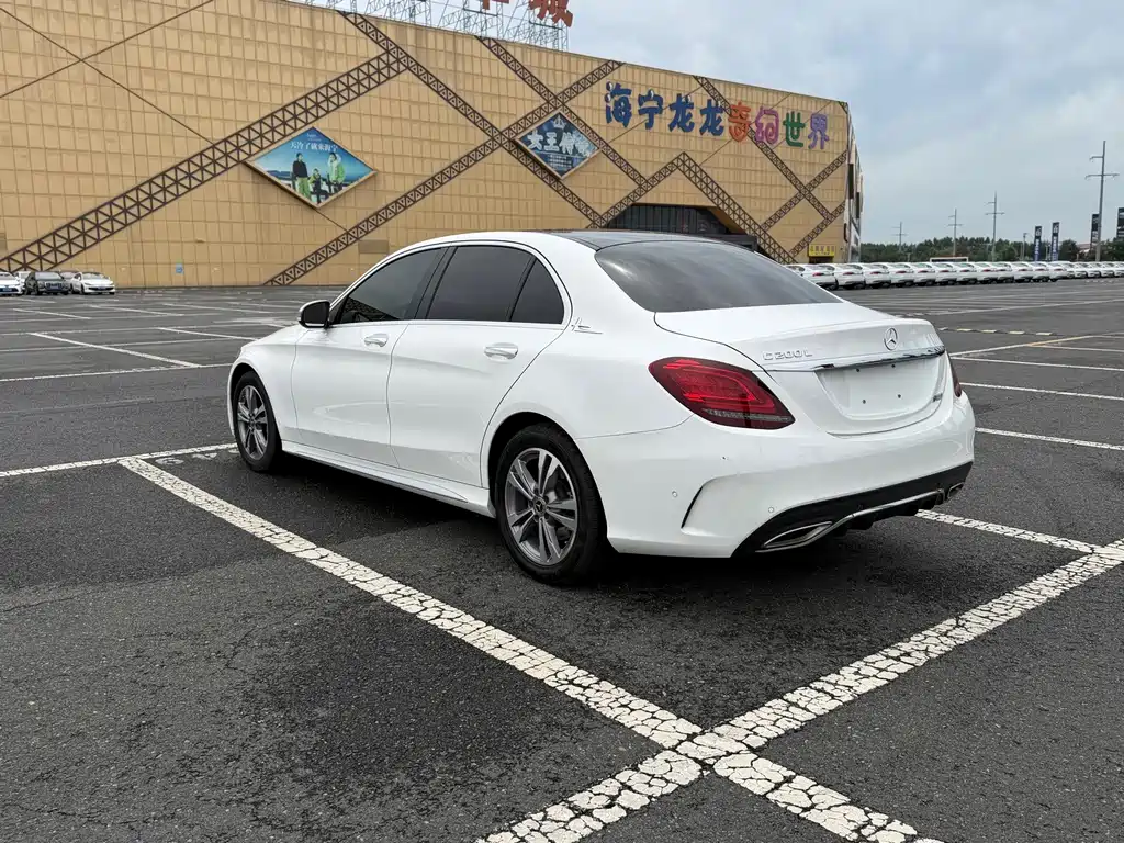 Mercedes-Benz C-Class 2020 — фото 6