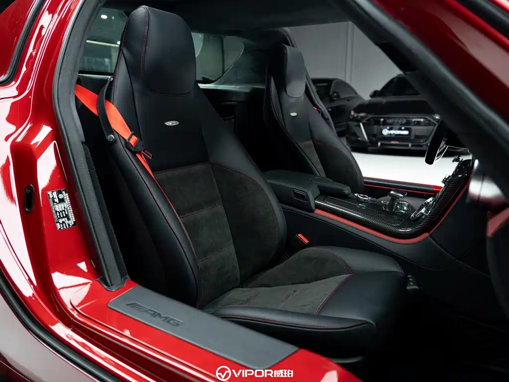 Mercedes-Benz SLS AMG 2014 — фото 13