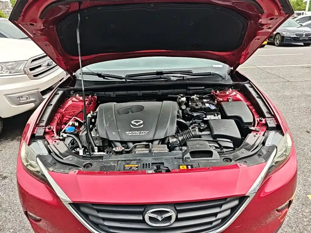 Mazda CX-4 2018 — фото 20