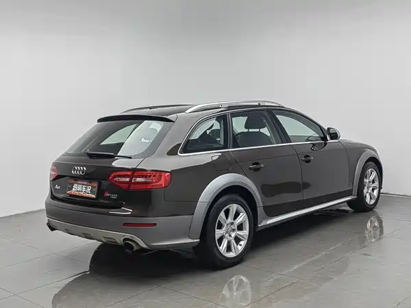 Audi A4 2012