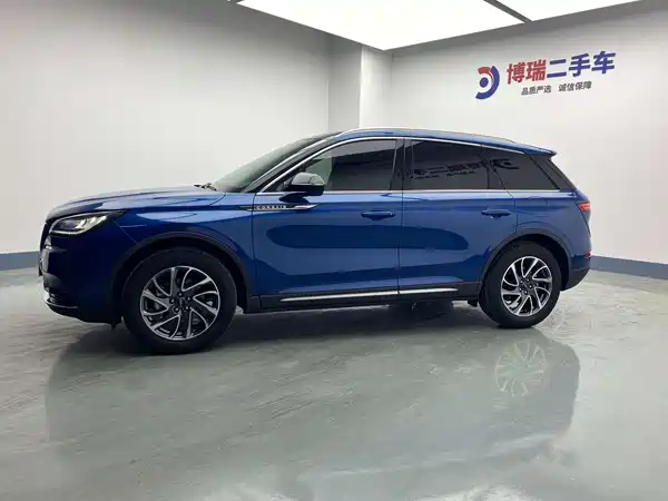 Lincoln Corsair 2022