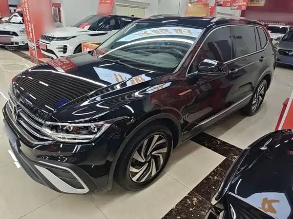 Volkswagen Tiguan L 2024