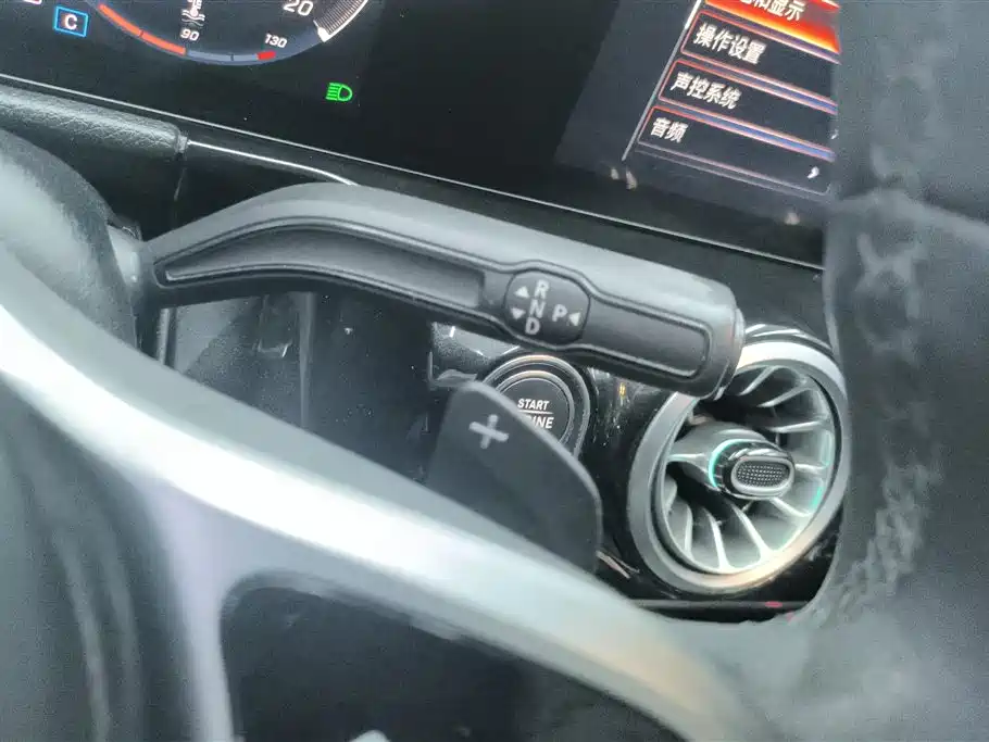 Mercedes-Benz GLA 2021 — фото 16