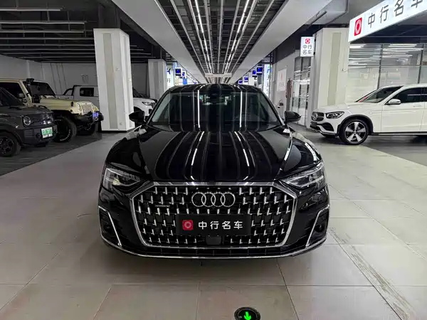 Audi A8 2023