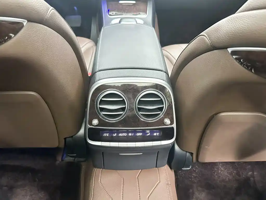 Mercedes-Benz S-Class 2018 — фото 18