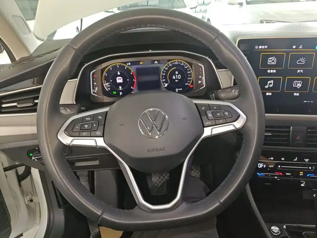 Volkswagen Bora 2024