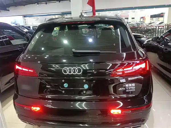 Audi Q5L 2024