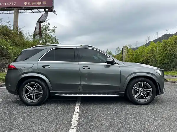 Mercedes-Benz GLE 2020