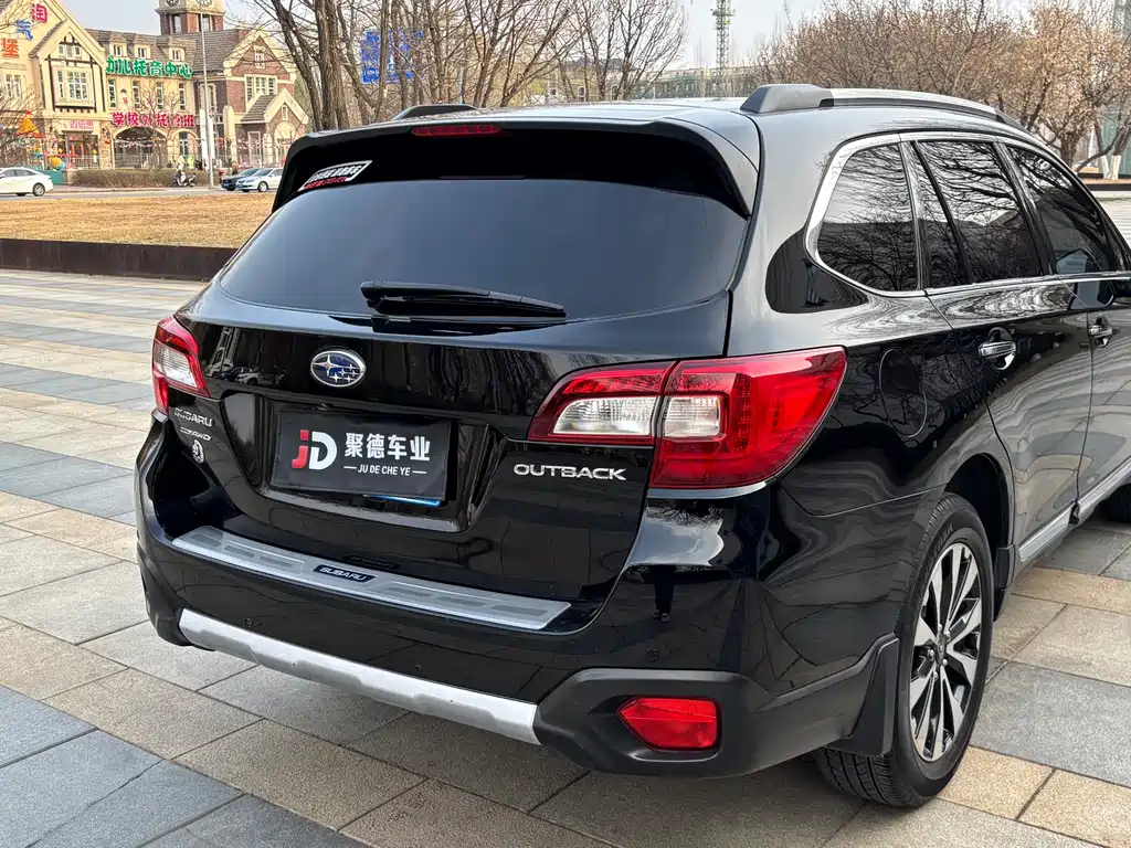 Subaru Outback 2015 — фото 7
