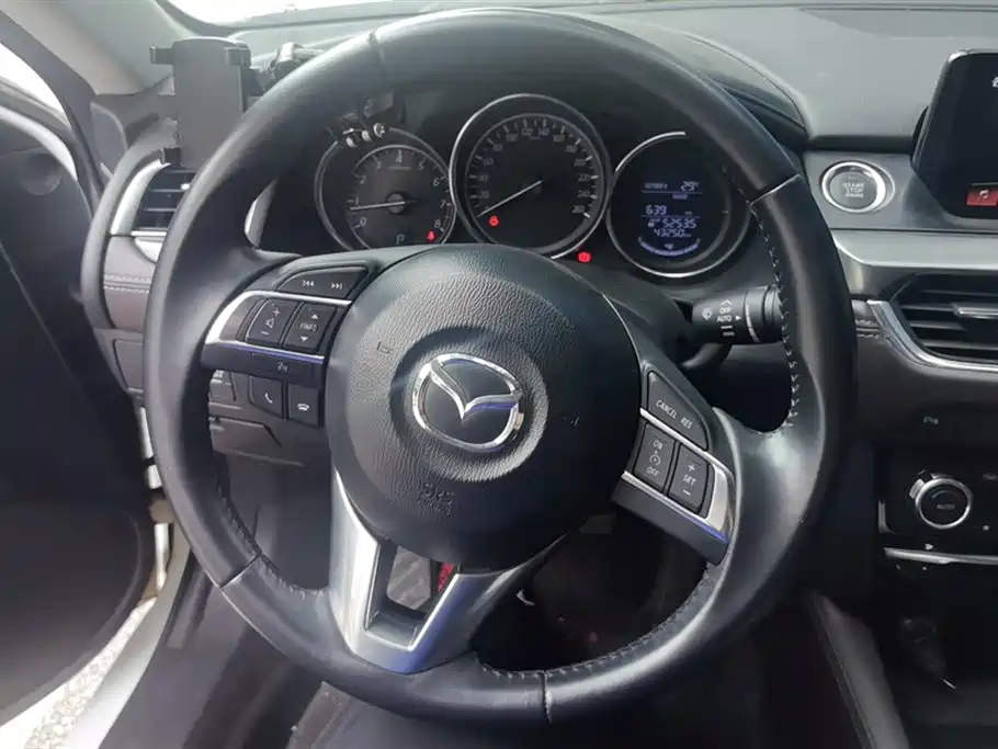 Mazda Atenza 2017 — фото 15