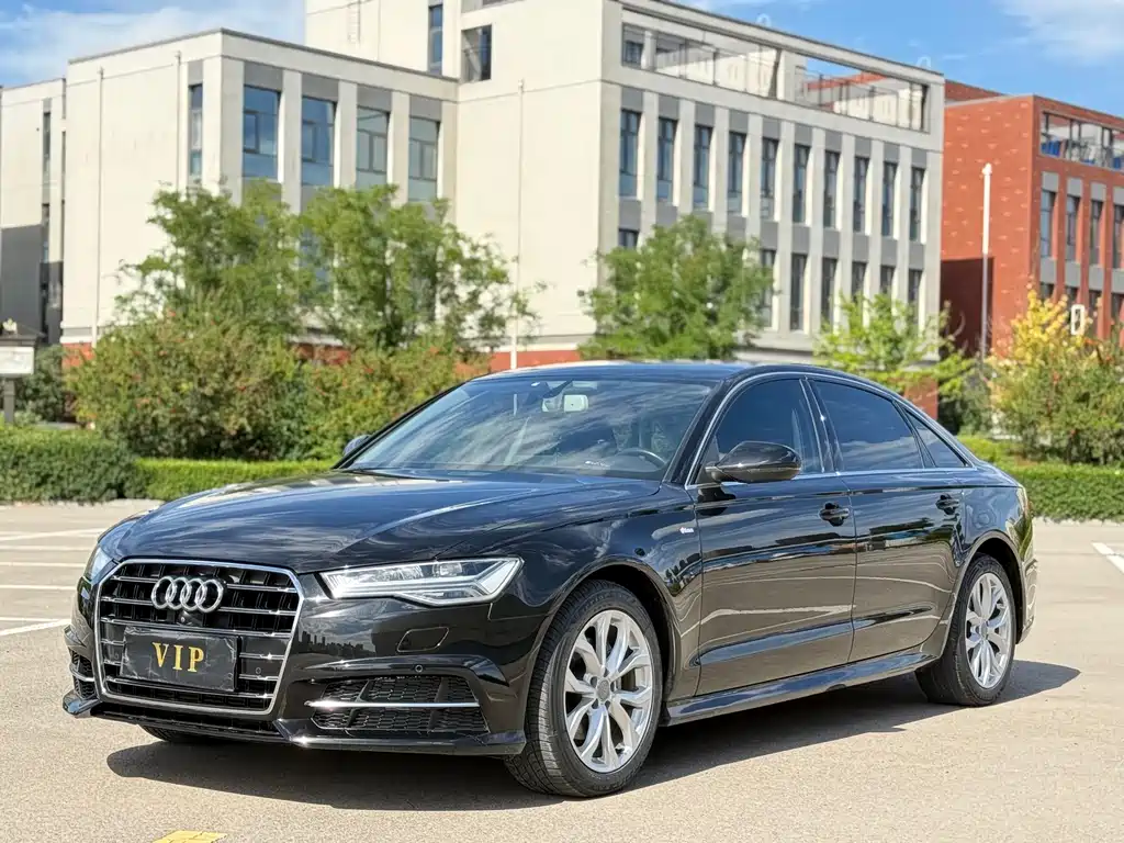 Audi A6L 2018 — фото 1