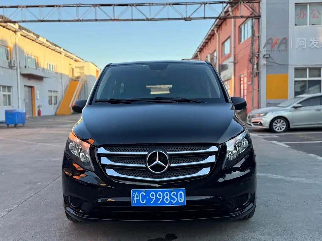 Mercedes-Benz Vito 2018 — фото 11