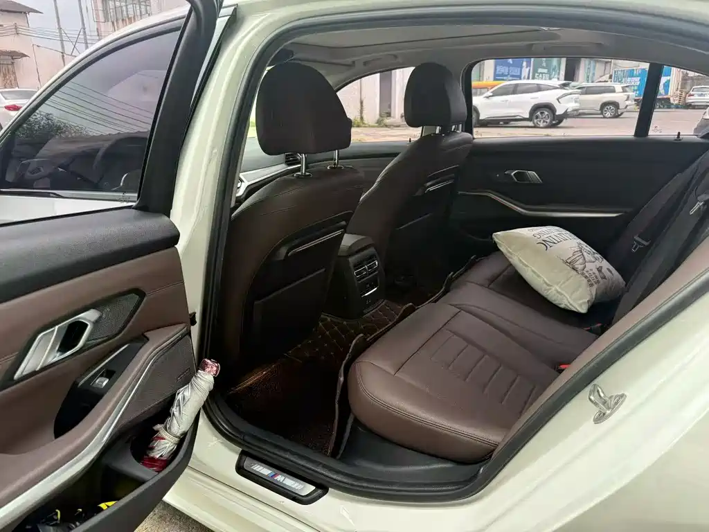 BMW 3 Series 2020 — фото 5