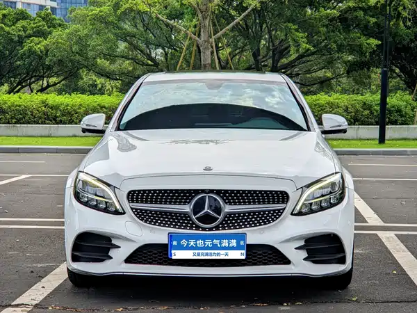 Mercedes-Benz C-Class 2019