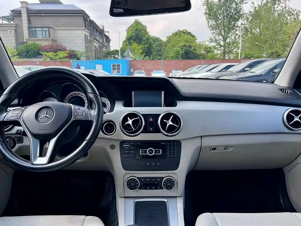 Mercedes-Benz GLK-Class 2014 — фото 11