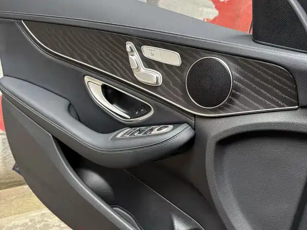 Mercedes-Benz C-Class 2018