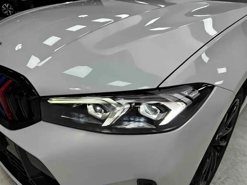 BMW 3 Series 2023 — фото 19