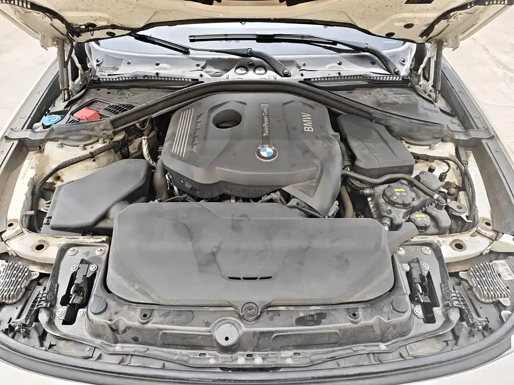 BMW 3 Series GT 2017 — фото 15
