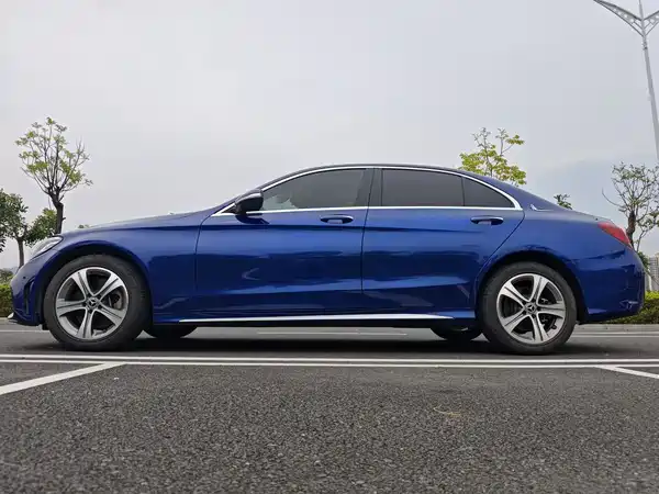 Mercedes-Benz C-Class 2019