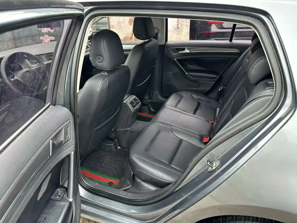 Volkswagen Golf 2014