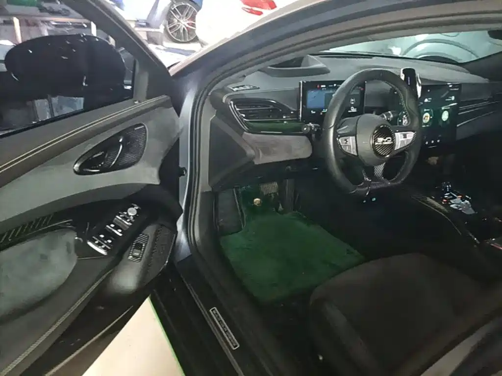 BYD Seal 2023 — фото 16