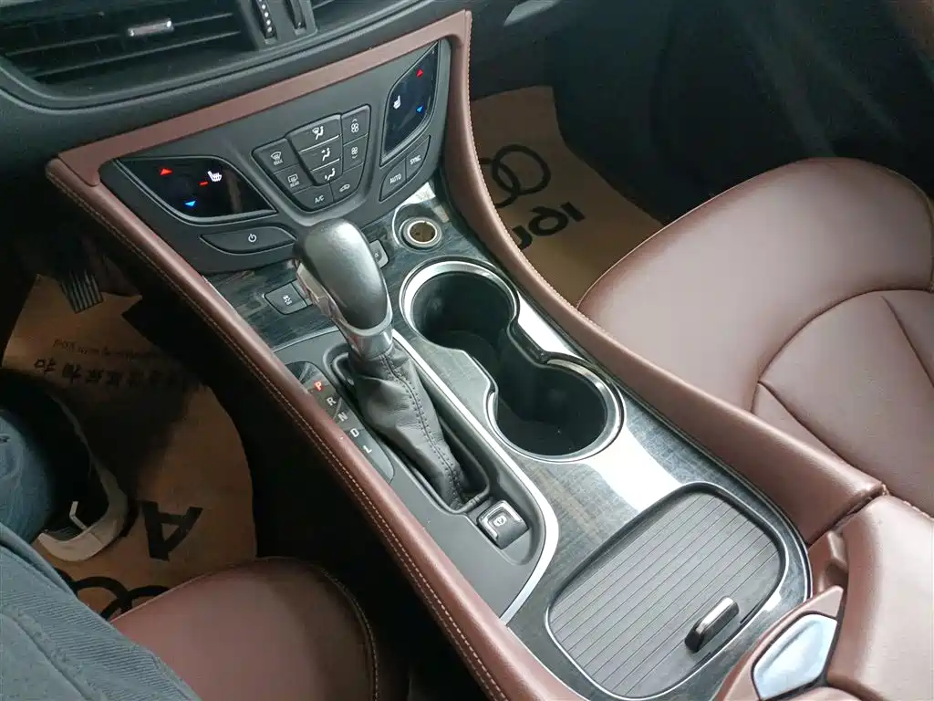 Buick Envision Plus 2020 — фото 14