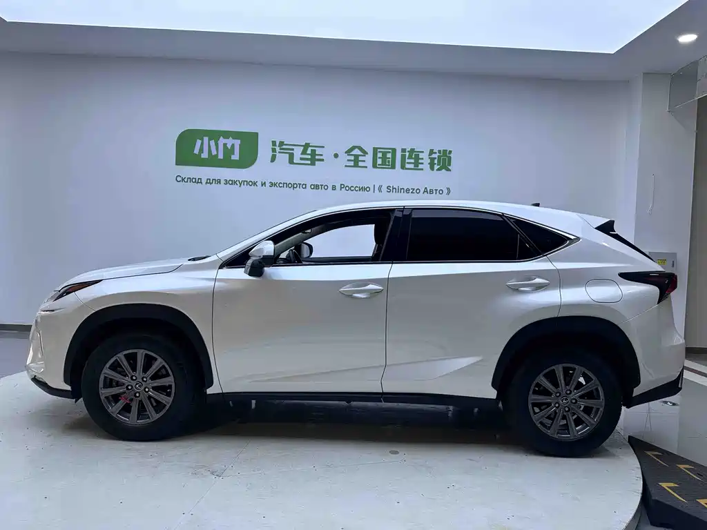 Lexus NX 2020 — фото 7