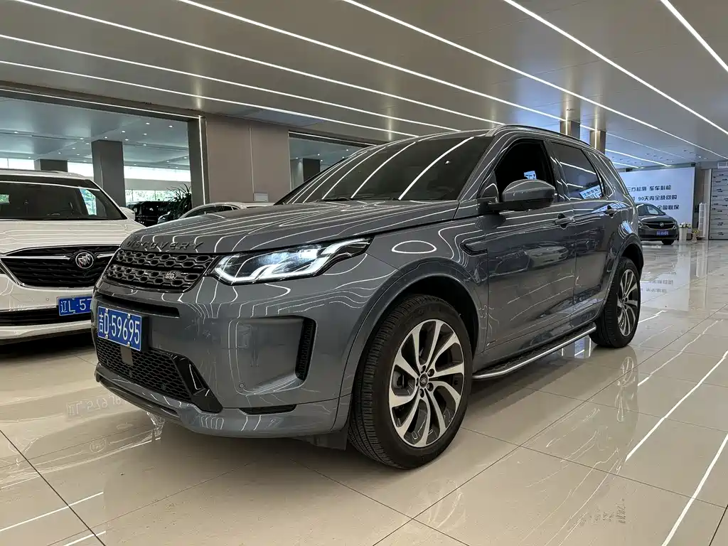 Land Rover Discovery Sport 2022 — фото 1