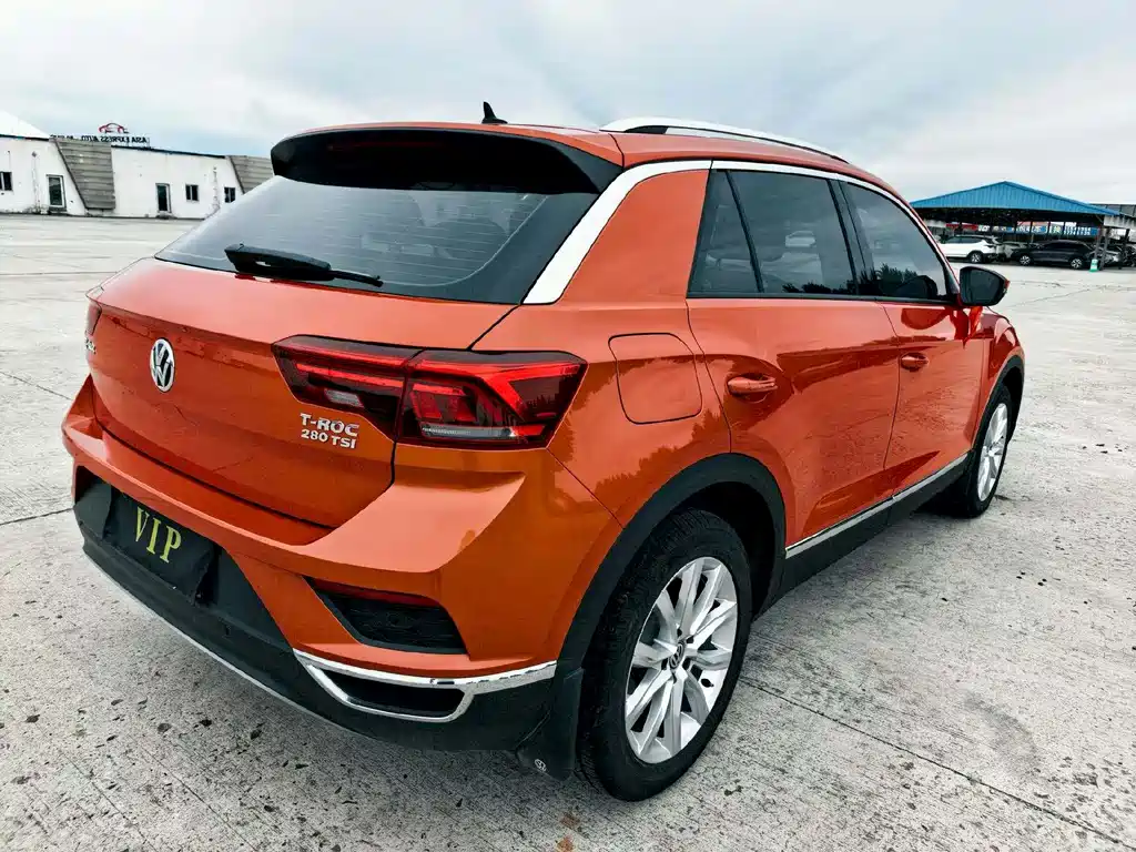 Volkswagen T-Roc 2019 — фото 9