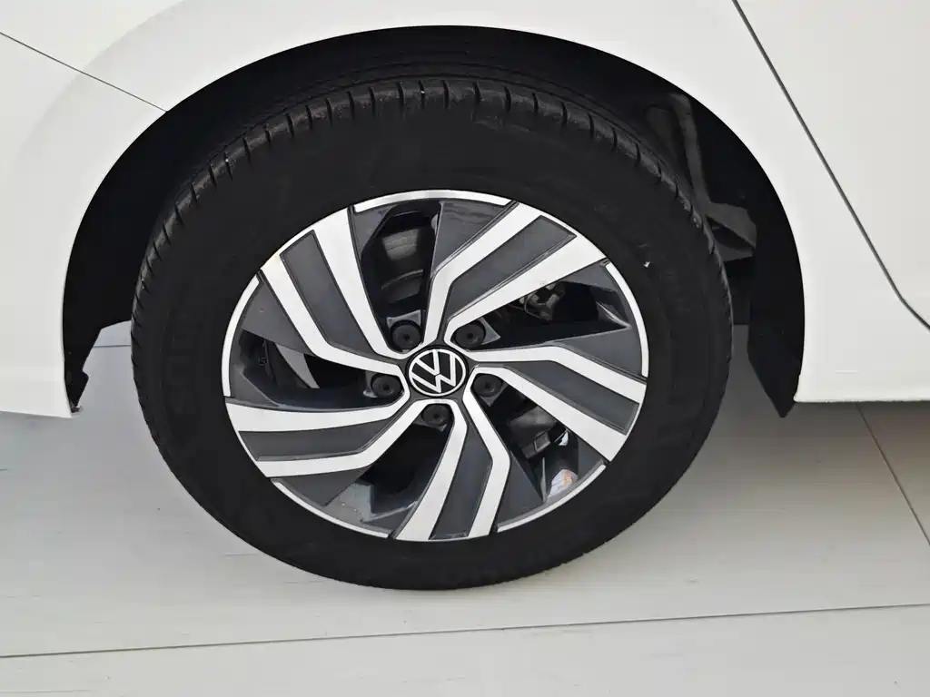 Volkswagen Bora 2023 — фото 24