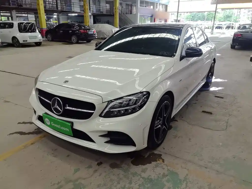 Mercedes-Benz C-Class 2021