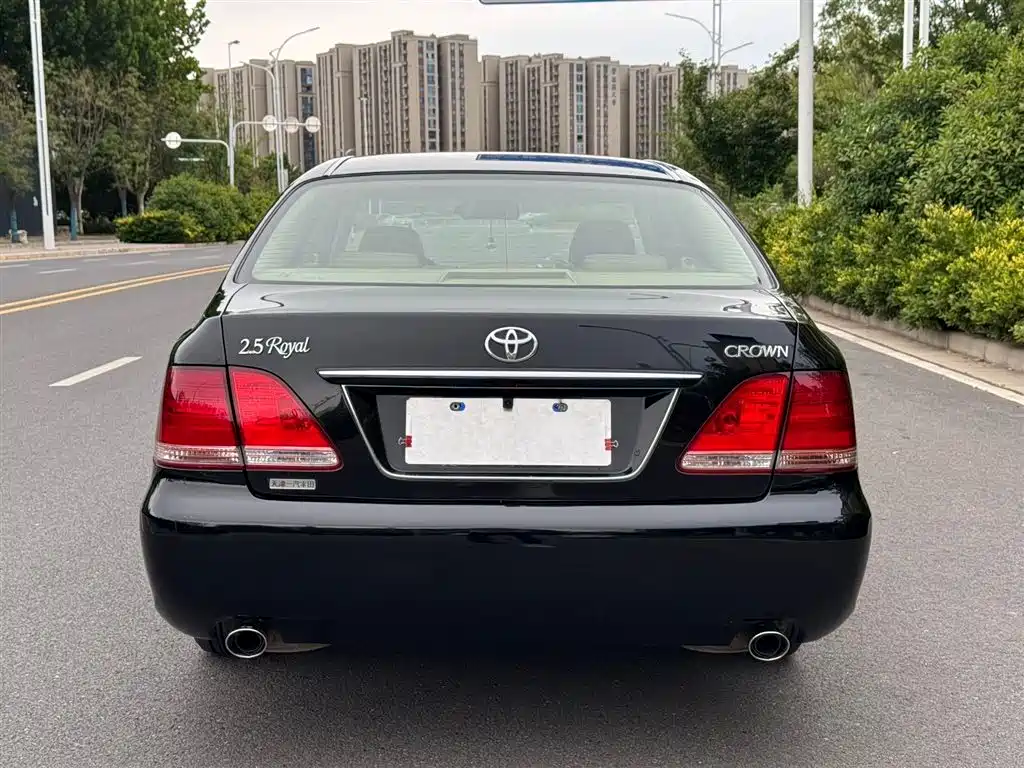 Toyota Crown 2006